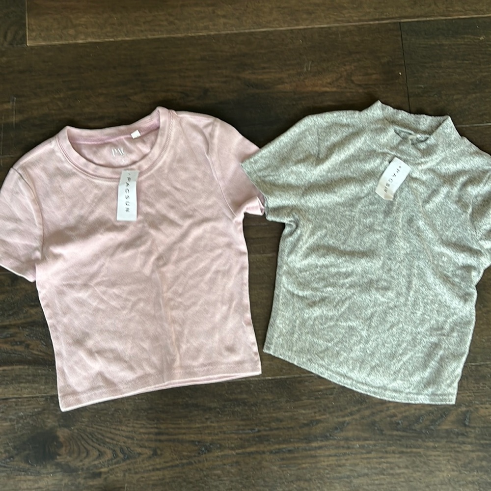 PacSun short sleeve ribbed tees size medium New